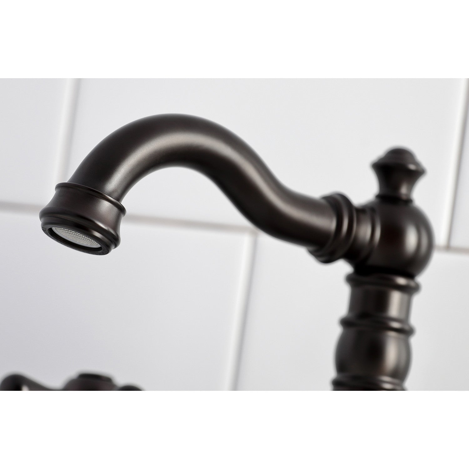 Kingston Heirloom FSC1975AX - American Classic Two-Handle 3-Hole Deck Mount Widespread Bathroom Faucet with Pop-Up Drain, Oil Rubbed Bronze — thumbnail 3